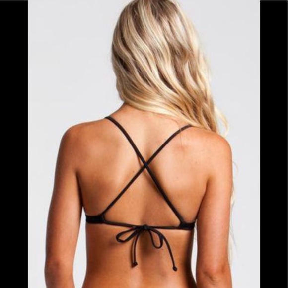 RESTOCKED ✅ RIP CURL Goddess Aztec Bikini Top - Picture 4 of 8